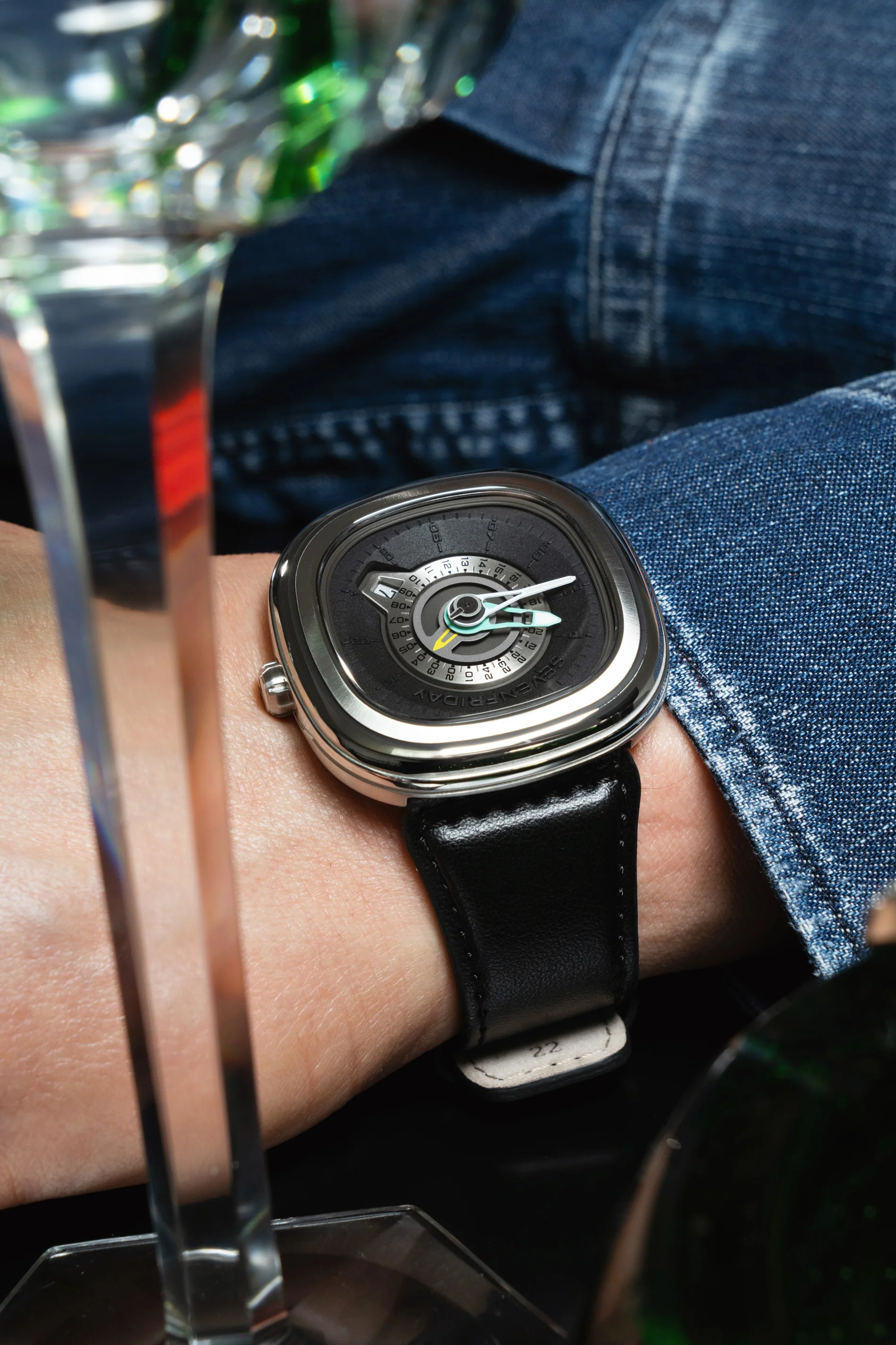 PG1/01 "GMT" - Image 4