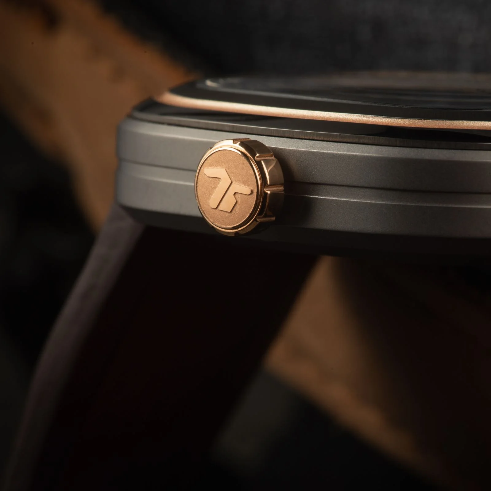 T2/03 AKA "BROWN-T" - Image 8
